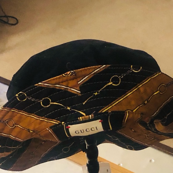 Gucci reversible bucket hat NWT - Picture 3 of 11